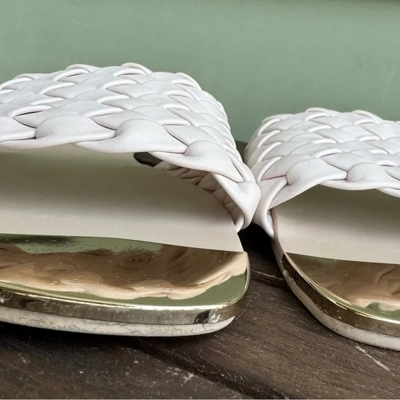 Tahari White Woven Leather Sandals Elegant Slip-On - Picture 3 of 7